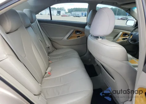 2007 Toyota Camry Le z USA, uszkodzony, nr VIN 4T1BK46KX7U541106